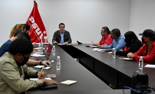 Arreaza: PSUV garantizará activación plena de los Consejos Comunales